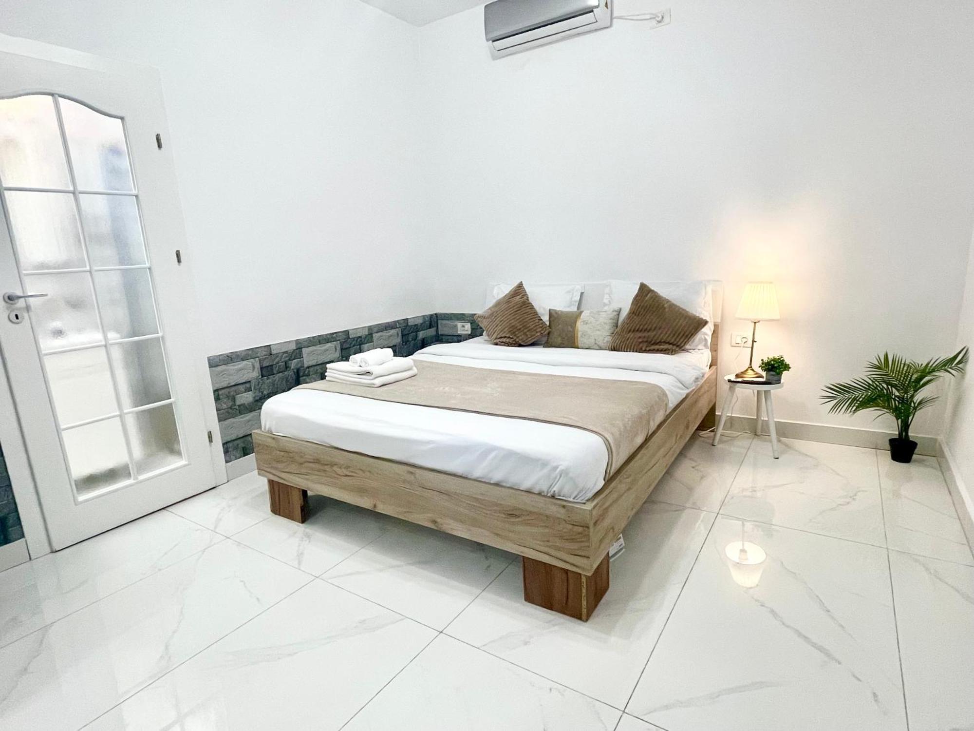 Apartamento Bliss 2 Bucarest Exterior foto